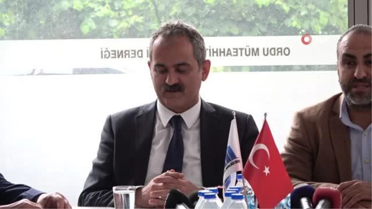  Bakan Özer: “Türkiye son 20 yılda kabuklarını kırdı”