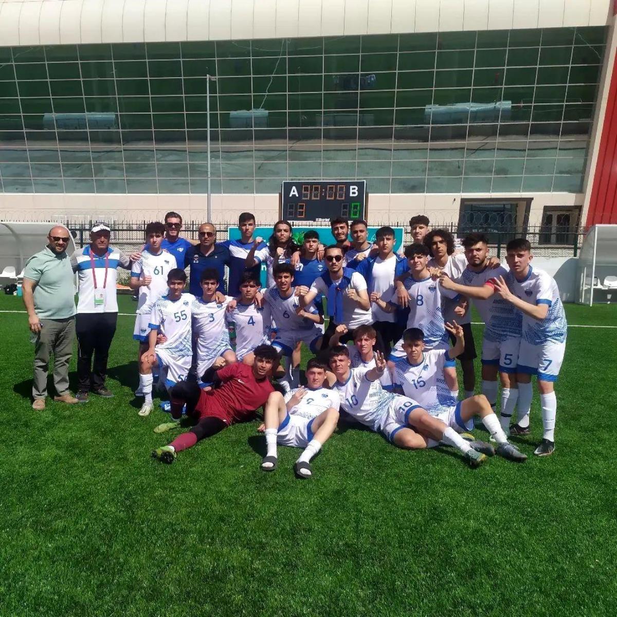 Kayseri Atletikspor U18 takımı Türkiye Şampiyonası’na veda etti