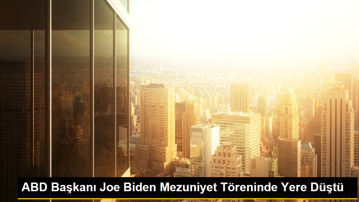 abd-baskani-joe-biden-mezuniyet-toreninde-yere-dustu-QbJWmKGn.jpg