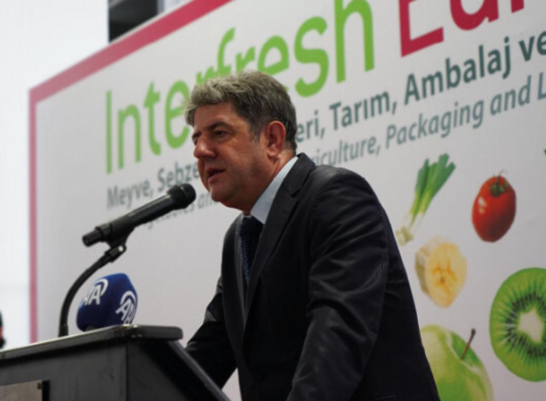 MURAT ÖZER: TÜRKİYE’NİN YAŞ MEYVE VE SEBZE İHRACATINDA LİDERLİK HEDEFLİYOR