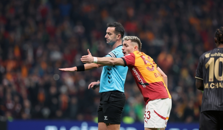 Galatasaray-Trabzonspor Maçında Hakeme Sert Tepki: “Tam Bir Rezalet”