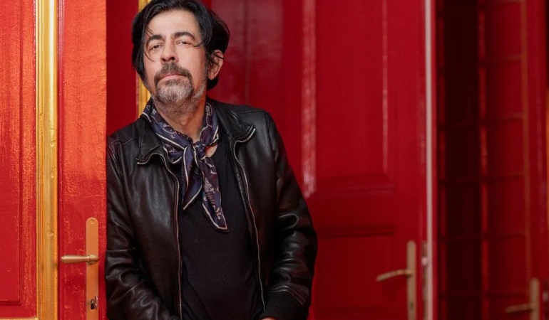 OKAN BAYÜLGEN’DEN ÇARPICI CİNSELLİK AÇIKLAMASI: “HİÇ ÇIKMAMIŞTI!”