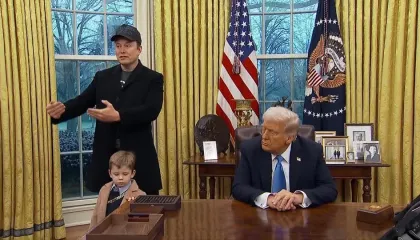 “ELON MUSK’IN OĞLUNDAN TRUMP’A SERT TEPKI: ‘SEN BAŞKAN DEĞİLSİN, GIT!'”