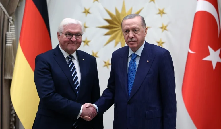 Almanya Cumhurbaşkanı Steinmeier’den Trump’ın Gazze Planına Tepki: “Kabul Edilemez”