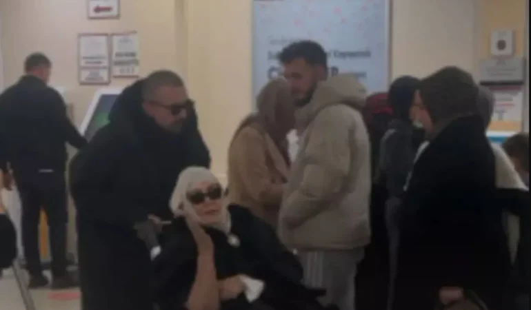 Necla Nazır Hastaneye Kaldırıldı! Ünlü Sanatçıdan Kötü Haber