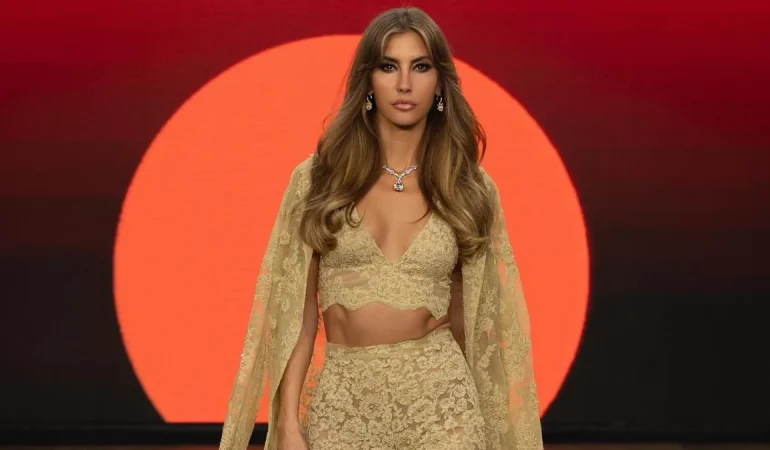 ÇAĞLA ŞIKEL VE YENİ SEVGİLİSİ LONDRA YOLUNDA! HAVALİMANINDA İLK GÖRÜNTÜLER