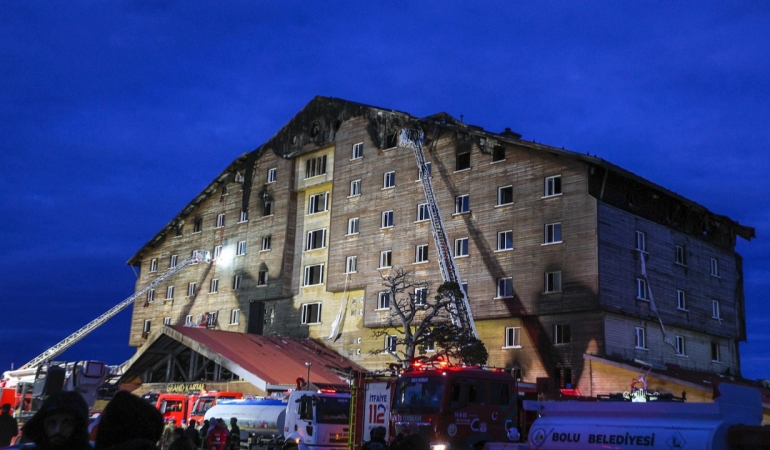 Bolu Kartalkaya’daki Otel Yangını Soruşturmasında Tutuklu Sayısı 21’e Yükseldi