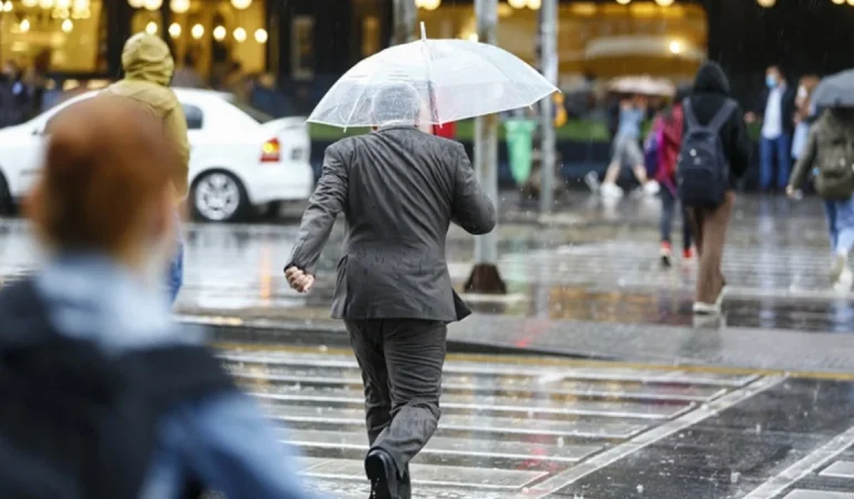 BAYRAM BOYUNCA TÜM YURTTA YAĞIŞ BEKLENİYOR