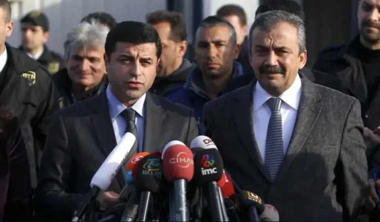 DEMİRTAŞ’TAN ÖNDER’E MESAJ: “SENİ SEVİYORUZ CAN ABİM”