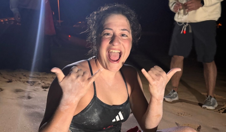 AYSU TÜRKOĞLU, KAIWI KANALI’NI GEÇEN EN GENÇ TÜRK OLDU