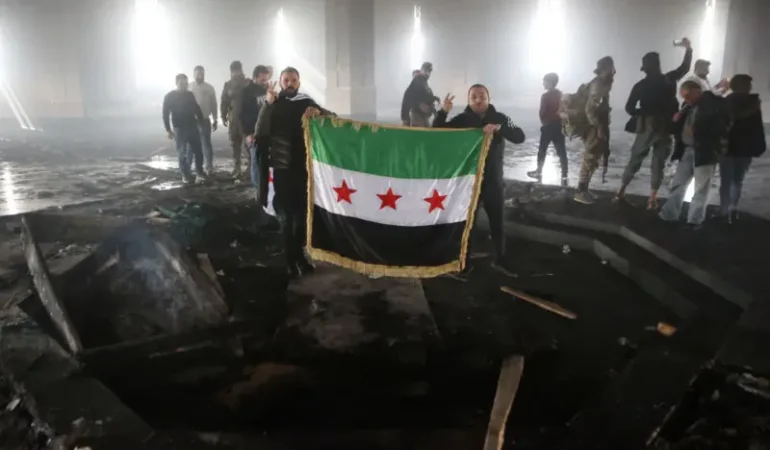 SURİYE’DE BÜYÜK ŞOK: HAFIZ ESAD’IN MEZARI YAĞMALANDI