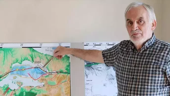 “İSTANBUL’DA BÜYÜK DEPREM BEKLEMİYORUM” DİYEREK O BÖLGEYİ İŞARET ETTİ