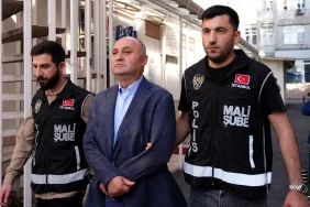 683020cf5be4e602__w1200xh765