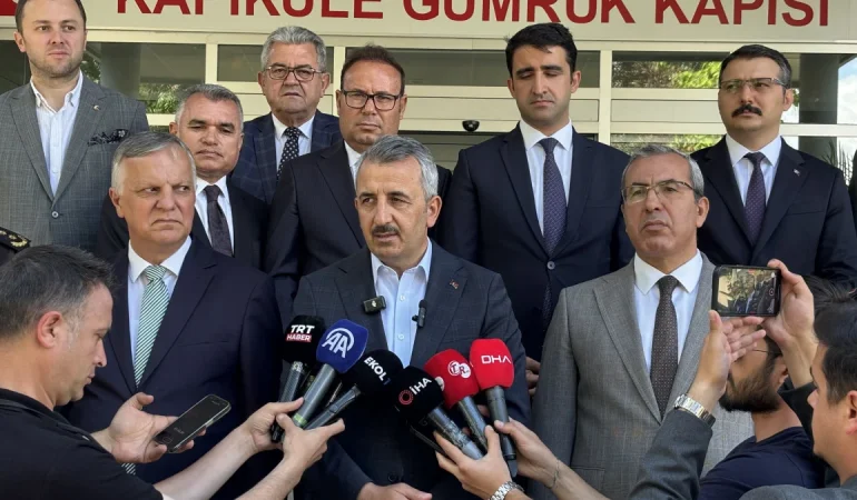 EDİRNE’DE GURBETÇİLER İÇİN SINIR KAPILARINDA ÖNLEMLER ARTIRILDI