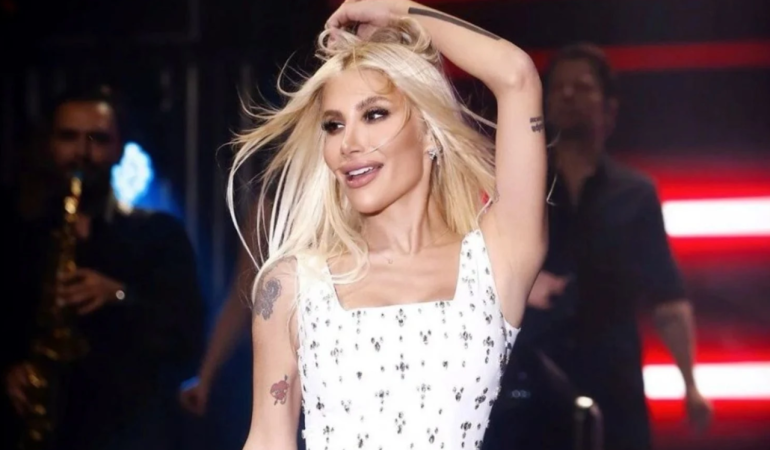 İREM DERİCİ’DEN SAHNEDE ŞOKE EDEN EVLİLİK TEKLİFİ