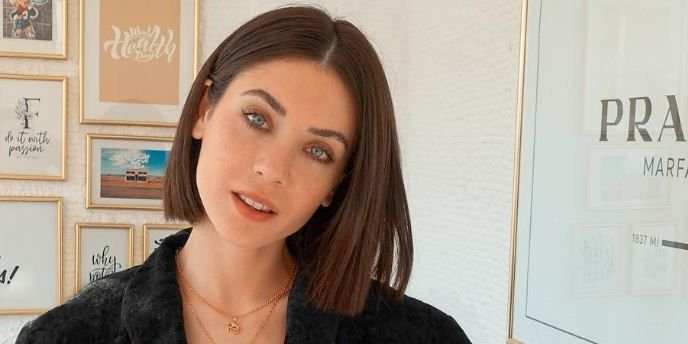 FULYA ZENGİNER OYUNCULUĞU BIRAKTI