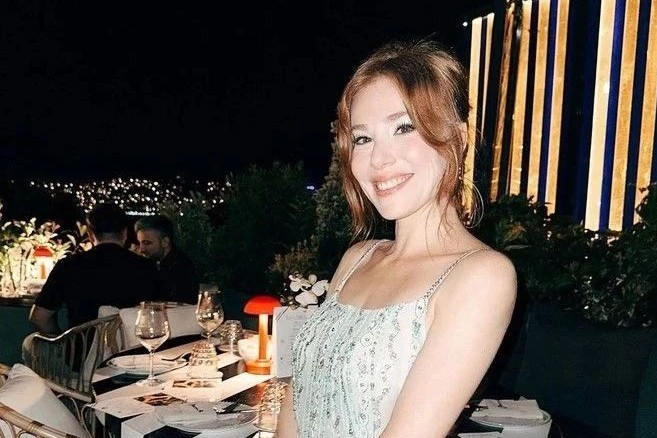 ELÇİN SANGU’YA DOLANDIRICILIK SUÇLAMASI