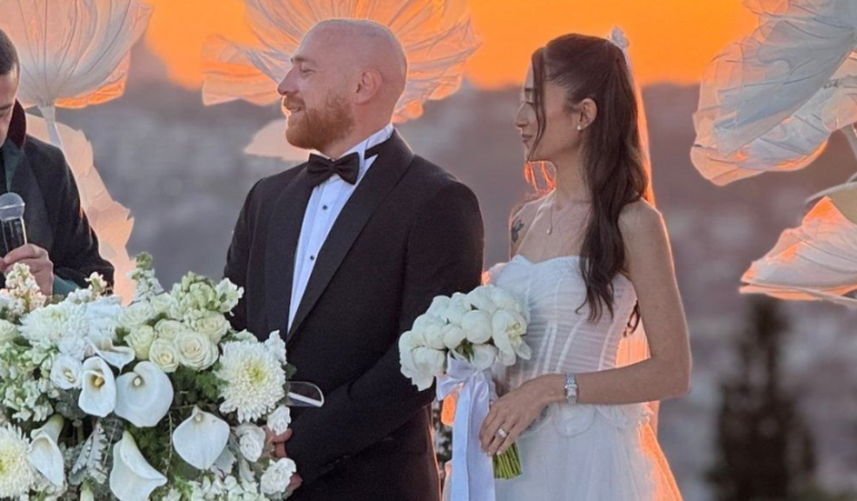 ÇOCUKLAR DUYMASIN’IN HAVUÇ’U FURKAN KIZILAY EVLENDİ