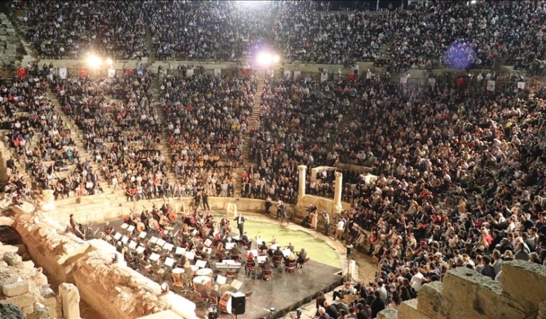 Bakanlıktan Sanatçılara “İmamoğlu” Yasağı İddiası