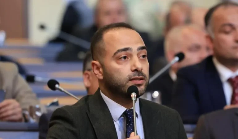 GAZİOSMANPAŞA BELEDİYESİ’NDE YÖNETİM DEĞİŞTİ