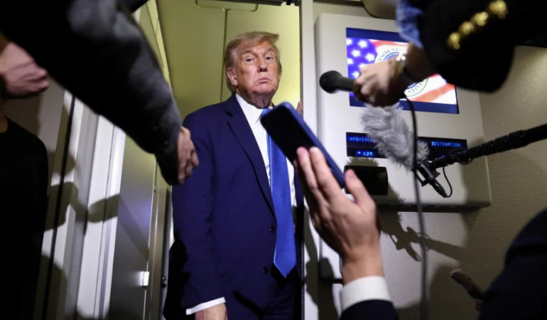 Trump, İran’a Saldırılara Katılmayı Değerlendiriyor