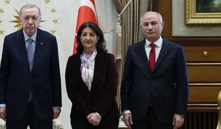 Erdoğan, DEM Parti Heyetiyle Yarın Beştepe’de Görüşecek