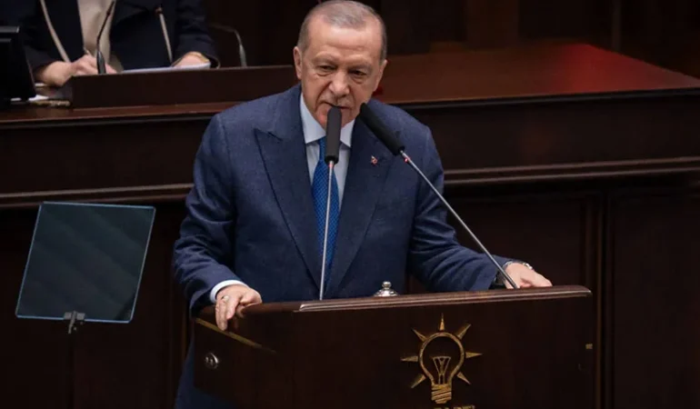 PKK’nın Silah Bırakma Süreci Başlıyor: Erdoğan ve AK Parti’den Kritik Açıklamalar